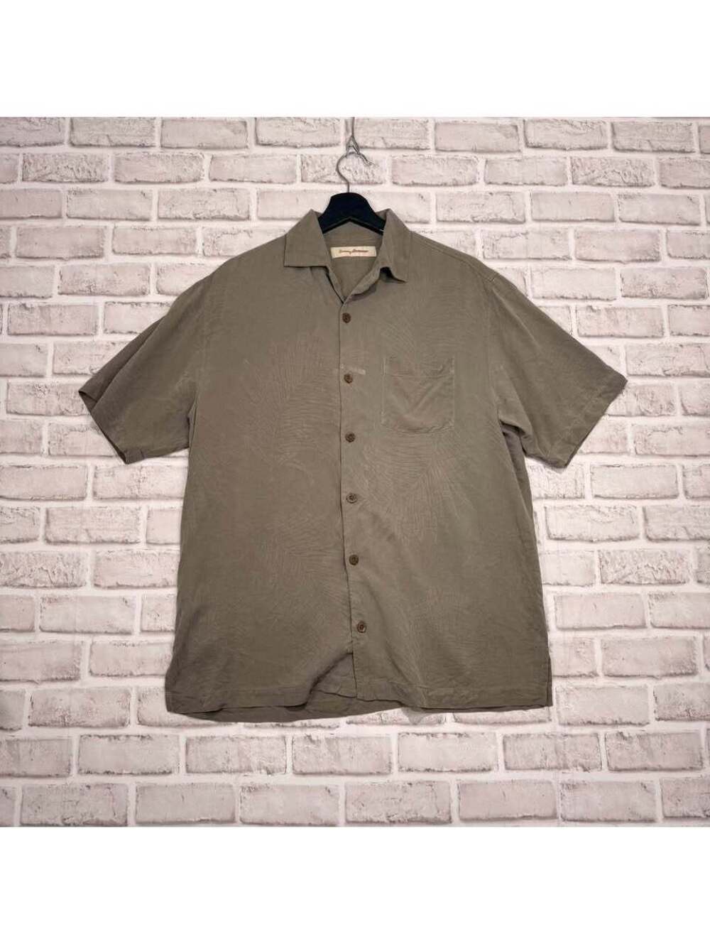 Tommy Bahama 100% Silk Short Sleeve Button Down Shirt Men's S